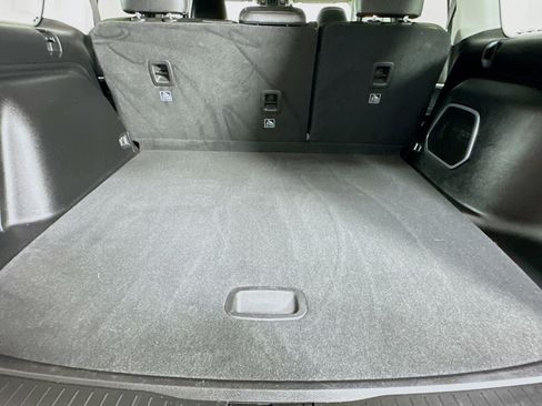 Used 2022 Jeep Grand Cherokee Limited 4xe image 29