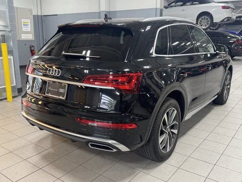 Certified 2023 Audi Q5 2.0T Prestige AWD/4WD image 5
