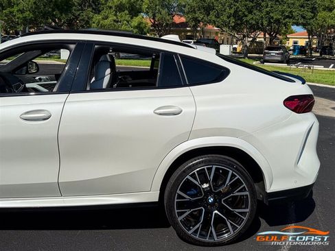 Used 2020 BMW X6 M Competition AWD/4WD image 54