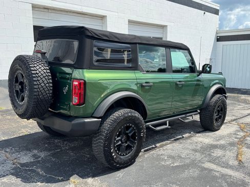 Used 2022 Ford Bronco 4-Door image 4
