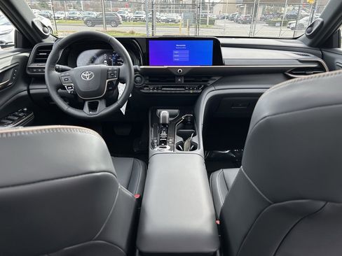 New 2026 Toyota Crown Signia image 17