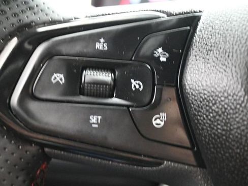 Used 2024 Chevrolet Trax RS w/ Driver Confidence Package image 17