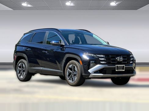 Used 2025 Hyundai Tucson SEL AWD/4WD image 7