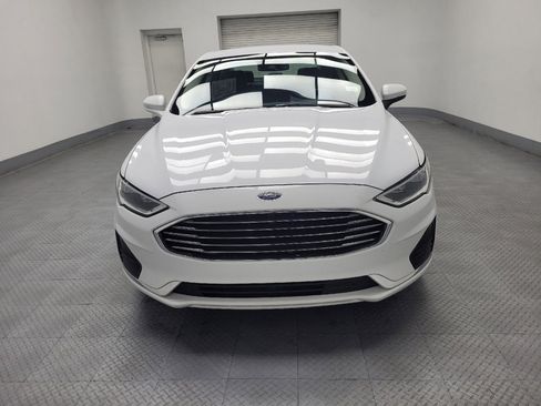 Used 2020 Ford Fusion SEL image 15