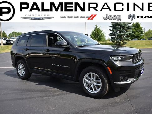 Used 2025 Jeep Grand Cherokee L Laredo w/ Luxury Tech Group I AWD/4WD image 1