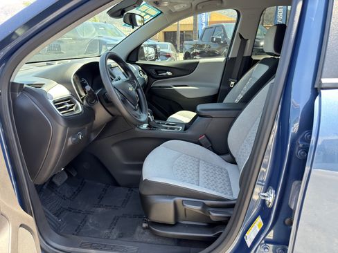 Used 2024 Chevrolet Equinox LS FWD image 22