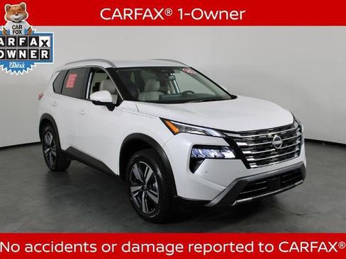 Certified 2025 Nissan Rogue SL image 5