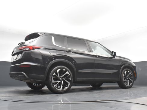 Used 2022 Mitsubishi Outlander ES AWD/4WD image 22
