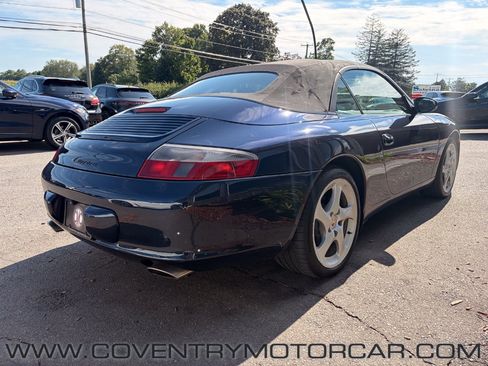 Used 2004 Porsche 911 Carrera RWD image 38
