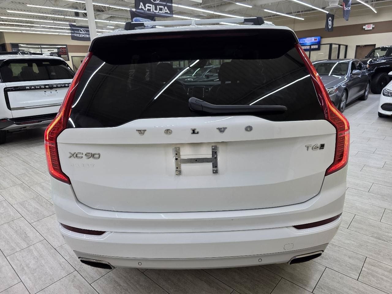 Used 2020 Volvo XC90 T6 Momentum AWD/4WD image 7