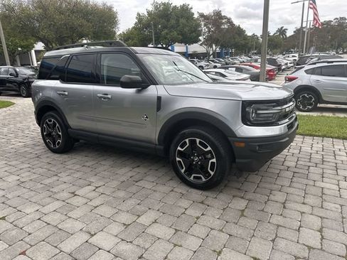 Used 2023 Ford Bronco Sport Outer Banks w/ Tech Package AWD/4WD image 16