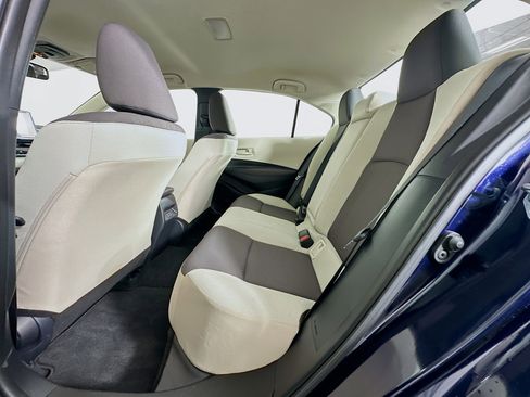 Used 2025 Toyota Corolla LE FWD image 26