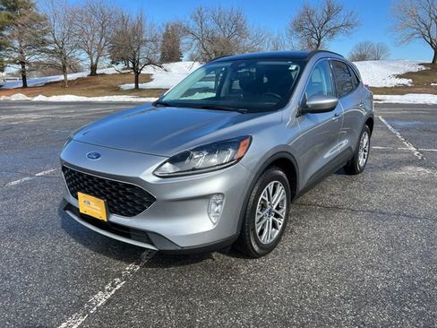 Used 2022 Ford Escape SEL image 5