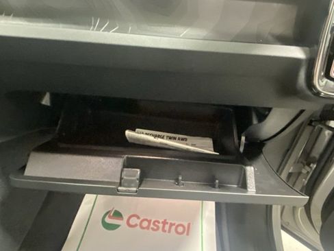 Used 2023 Volvo C40 P8 Recharge Ultimate w/ Protection Package Premier image 29