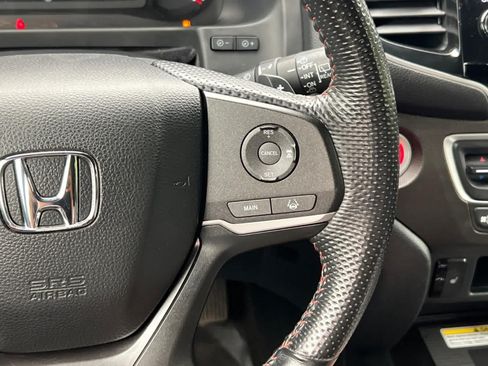 Used 2023 Honda Passport TrailSport image 20
