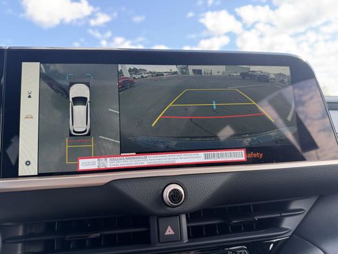 New 2026 Toyota Crown Signia image 28