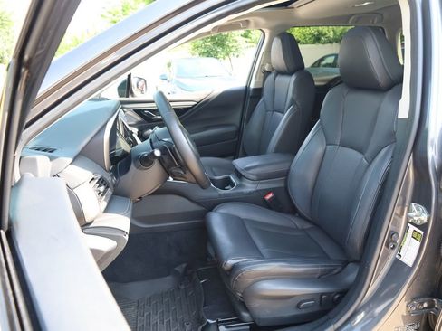 Used 2020 Subaru Outback Limited AWD/4WD image 8