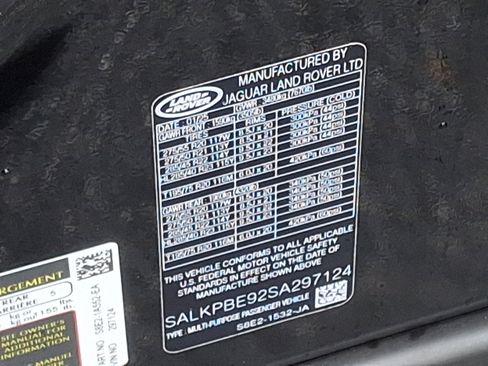 New 2025 Land Rover Range Rover Long Wheelbase SE image 23