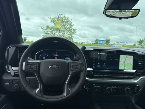 New 2026 Chevrolet Silverado 2500 High Country w/ Midnight Edition AWD/4WD image 28