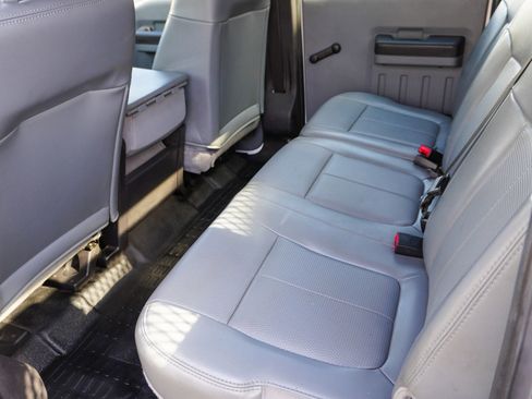 Used 2011 Ford F350 XL image 21