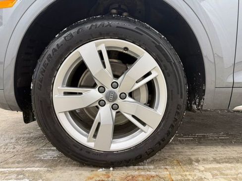 Used 2018 Audi Q5 2.0T Premium image 28