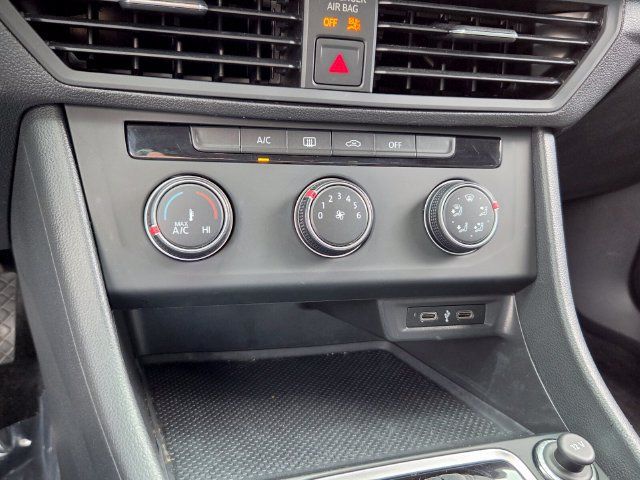 Used 2020 Volkswagen Jetta S FWD image 19
