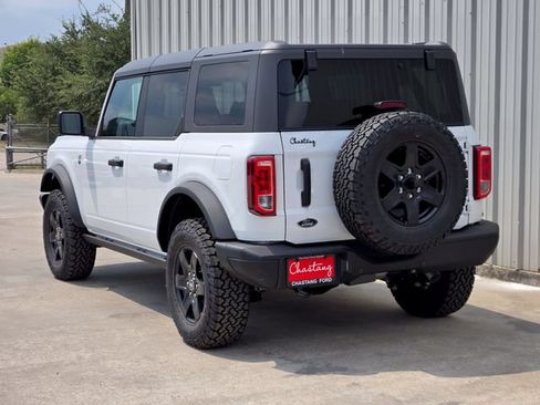 New 2025 Ford Bronco Big Bend w/ Black Diamond Package AWD/4WD image 3
