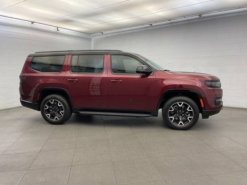 New 2025 Jeep Wagoneer Series II image 2