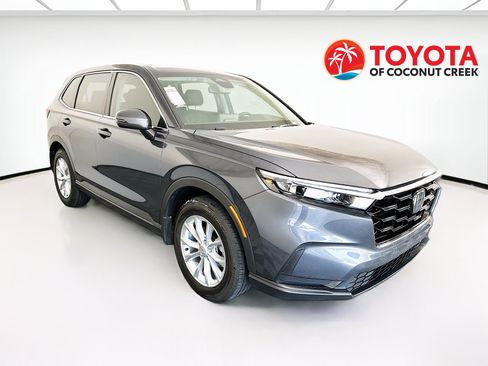 Used 2025 Honda CR-V EX image 1