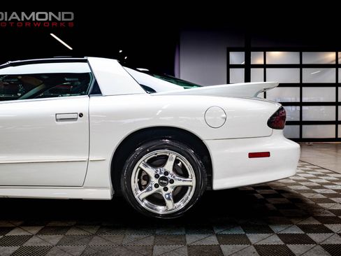 Used 2000 Pontiac Firebird Formula image 12