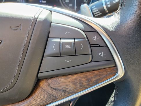 Used 2023 Cadillac XT5 Sportv w/ Platinum Package image 28
