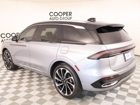 Used 2024 Lincoln Nautilus Black Label AWD/4WD image 24
