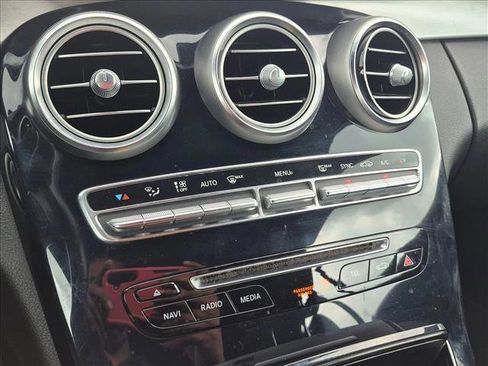 Used 2017 Mercedes-Benz C 300 Cabriolet image 12