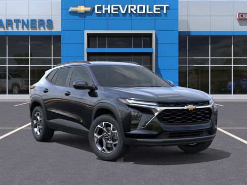 New 2026 Chevrolet Trax LT image 1