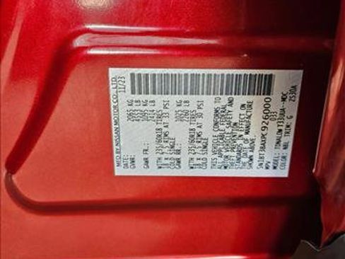 Used 2023 Nissan Rogue SV image 28