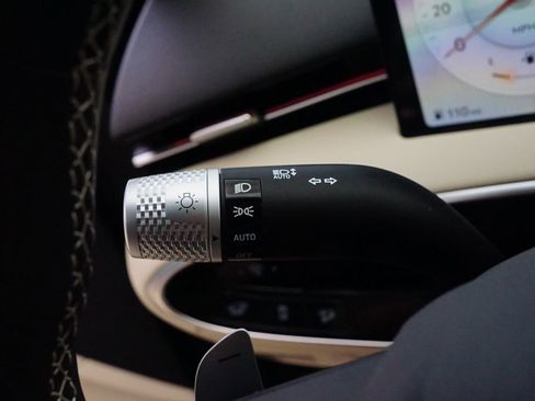 New 2026 Genesis GV70 2.5T Select image 13