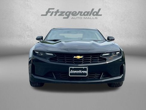 Used 2023 Chevrolet Camaro LT RWD image 6