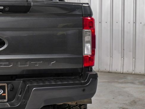 Used 2019 Ford F250 Lariat w/ Lariat Ultimate Package AWD/4WD image 51