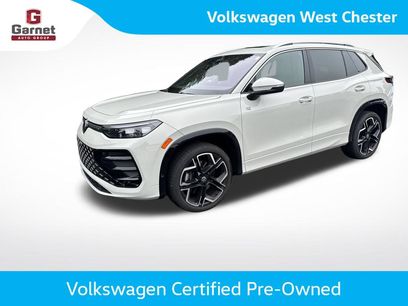 Used 2025 Volkswagen Tiguan SEL R-Line