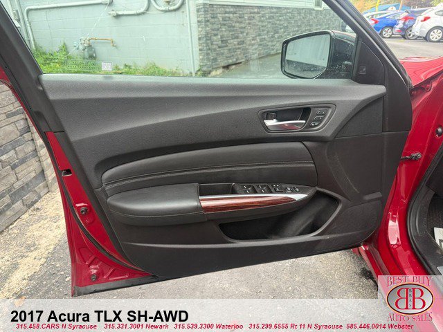 Used 2017 Acura TLX w/ Technology Package AWD/4WD image 8