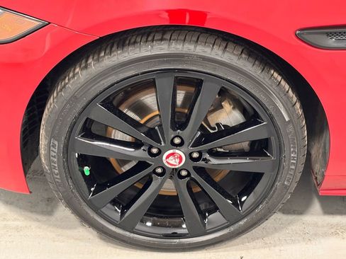 Used 2020 Jaguar XE R-Dynamic S image 28