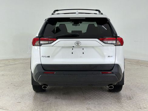 Used 2025 Toyota RAV4 XLE Premium w/ Weather Package FWD image 10