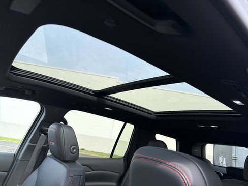 New 2026 Chevrolet Traverse Z71 image 13