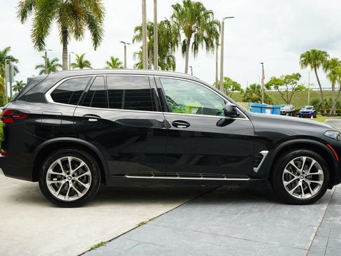 Used 2025 BMW X5 xDrive40i AWD/4WD image 13