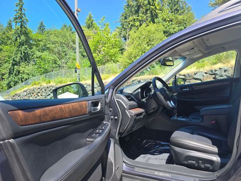 Used 2015 Subaru Outback 2.5i Limited AWD/4WD image 18