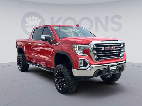 Used 2022 GMC Sierra 1500 SLT AWD/4WD image 2