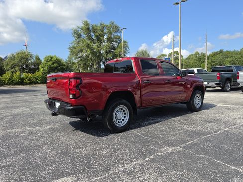 Used 2024 Chevrolet Colorado W/T w/ WT Convenience Package II RWD image 4