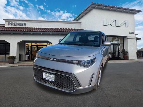 Certified 2023 Kia Soul LX w/ LX Technology Package image 3