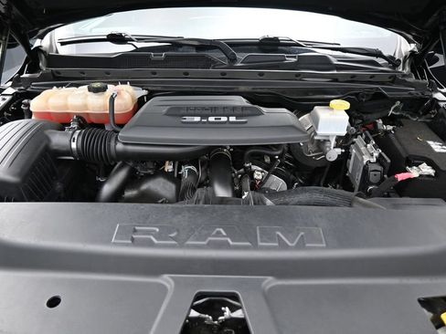 Used 2020 RAM 1500 Limited AWD/4WD image 29