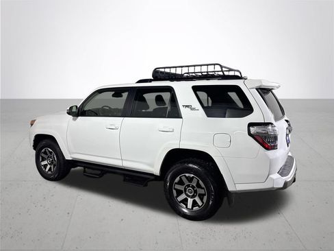 Used 2023 Toyota 4Runner TRD Off-Road Premium w/ Moonroof Package AWD/4WD image 8